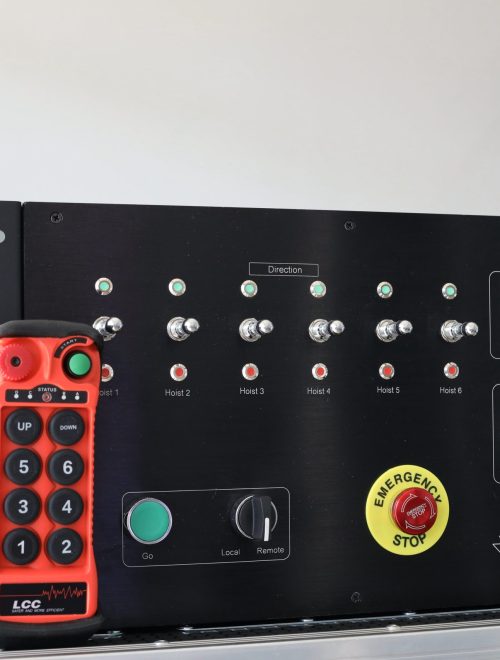 mode r6 rack mount motor control with remote